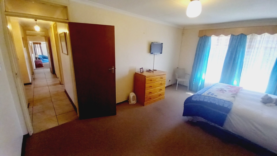 5 Bedroom Property for Sale in Sasolburg Ext 10 Free State